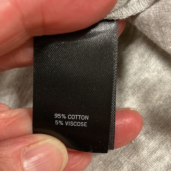 Nwt Kenneth Cole 3 pc. Set 2 shortsleeved tees and joggers 24m - Picture 8 of 8